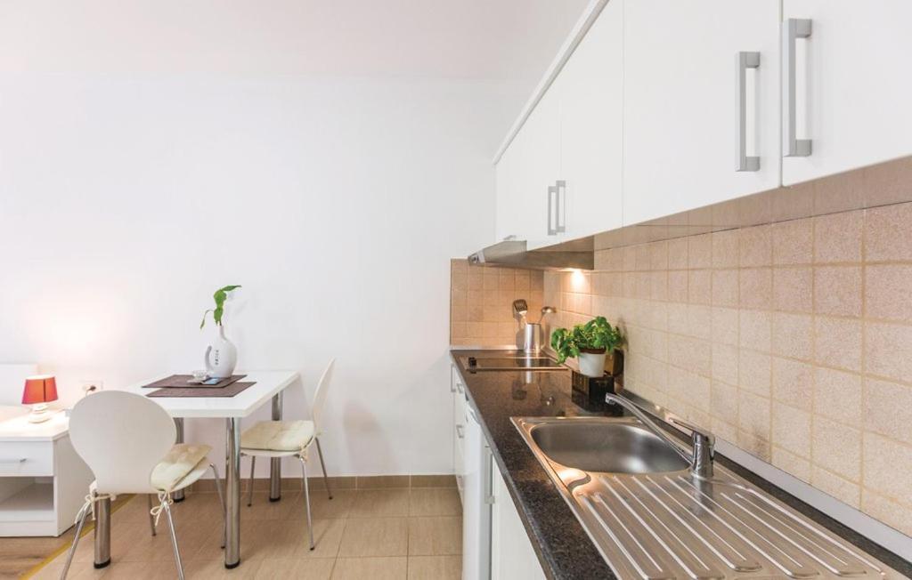 Mateljak Apartament Gradac (Split-Dalmatia)