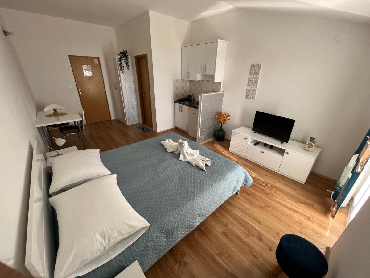 Mateljak Apartament Gradac (Split-Dalmatia)