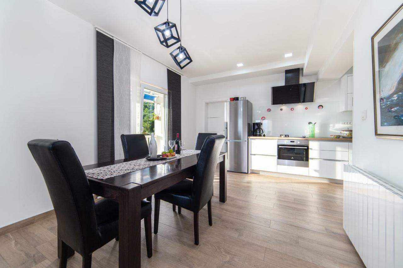 Apartament Mateljak *